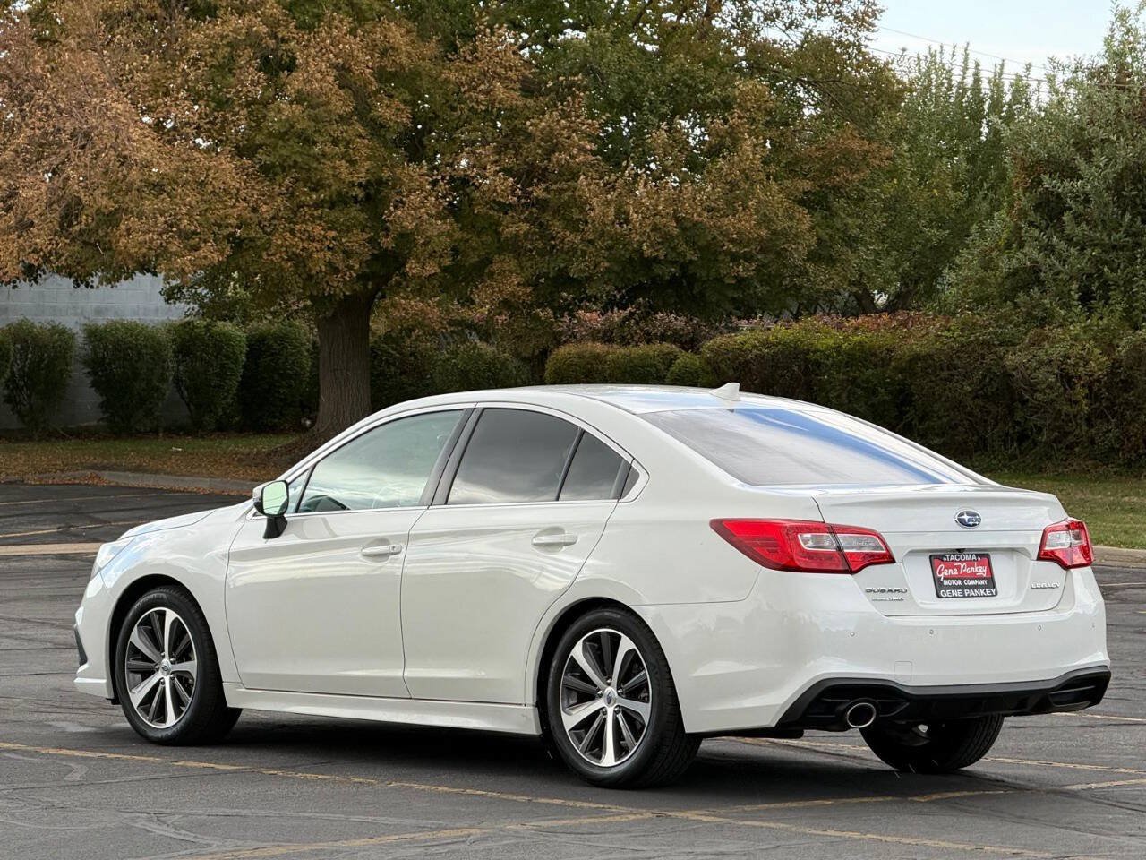 Used 2019 Subaru Legacy 2.5i Limited AWD/4WD image 3