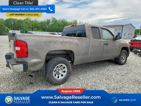 Used 2009 Chevrolet Silverado 1500 LT AWD/4WD image 4