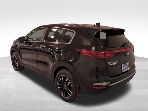 Used 2020 Kia Sportage LX image 5