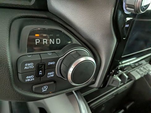 Certified 2025 RAM 1500 Big Horn AWD/4WD image 22