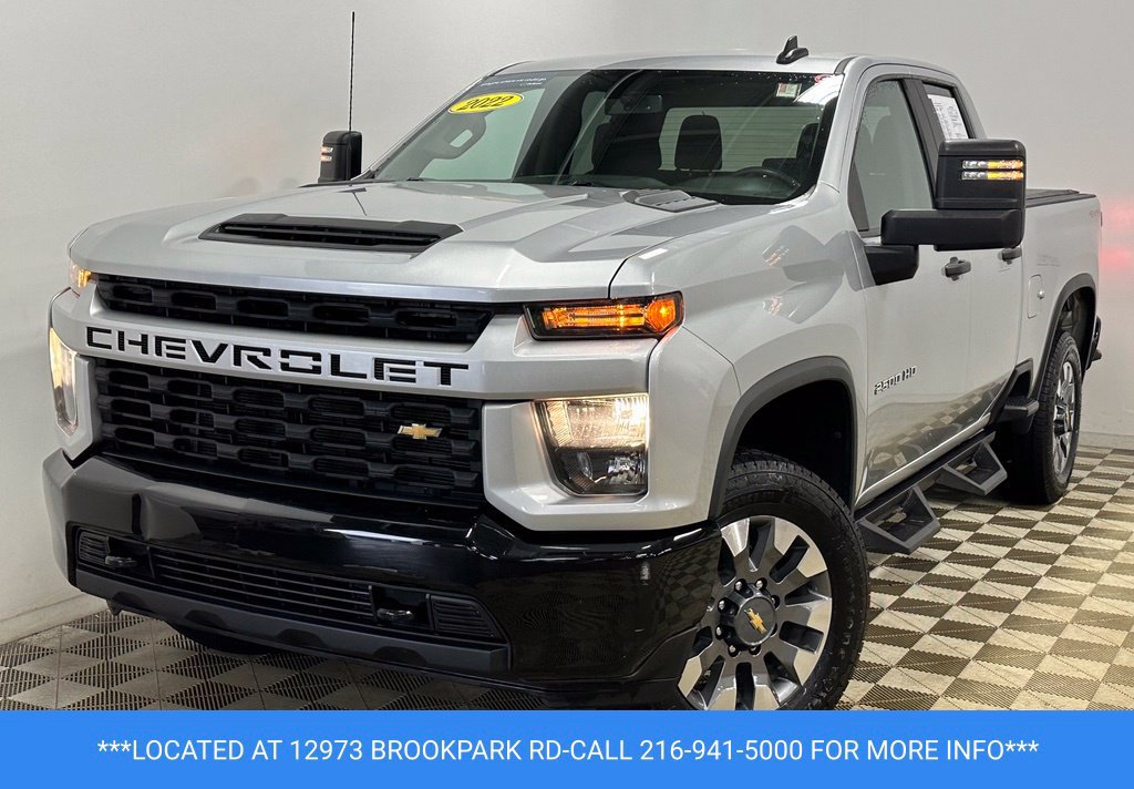 Used 2022 Chevrolet Silverado 2500 Custom w/ Custom Value Package AWD/4WD image 1
