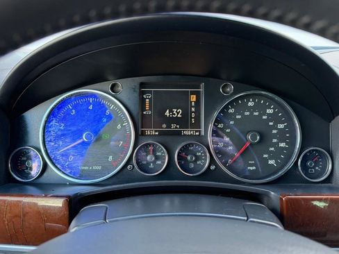 Used 2004 Volkswagen Touareg V8 image 35