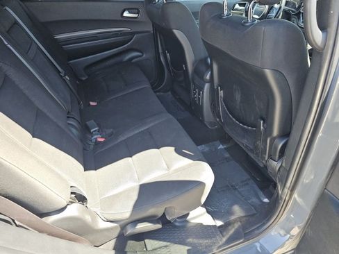 Used 2023 Dodge Durango SXT AWD/4WD image 5