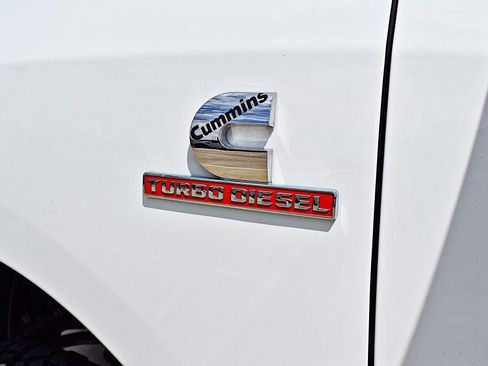 Used 2025 RAM 3500 Laramie AWD/4WD image 57