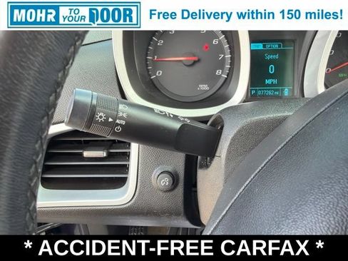Used 2017 Chevrolet Equinox LT w/ Convenience Package FWD image 18