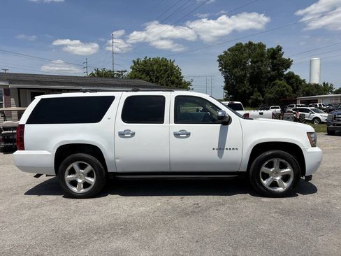 Used 2013 Chevrolet Suburban LT w/ All-Star Edition RWD image 2