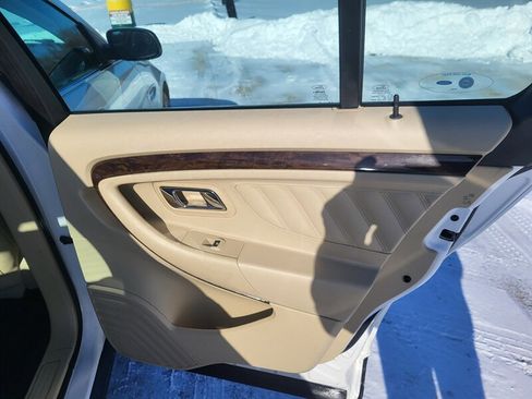 Used 2015 Ford Taurus Limited w/ Equipment Group 301A image 27