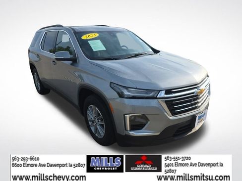 Used 2023 Chevrolet Traverse LT AWD/4WD image 7