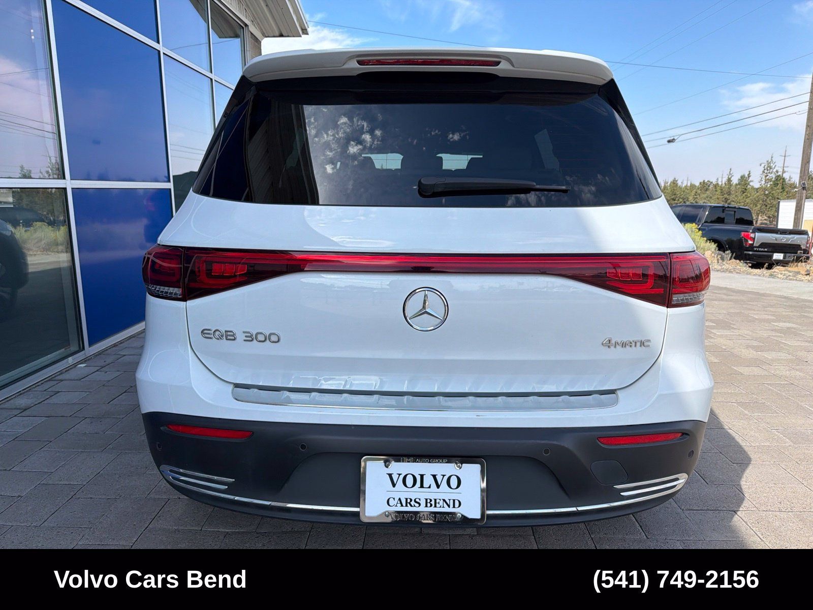 Used 2023 Mercedes-Benz EQB 300 4MATIC image 6