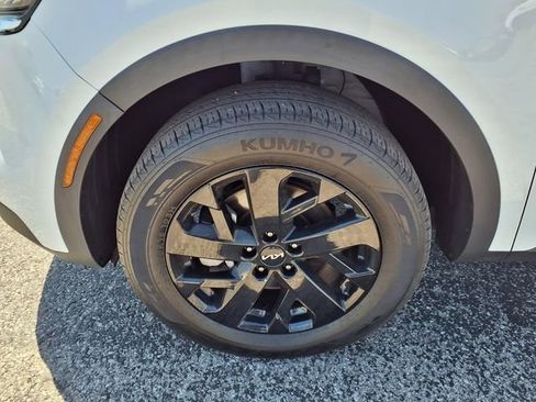 Used 2023 Kia Sorento S w/ Panoramic Sunroof Package AWD/4WD image 50