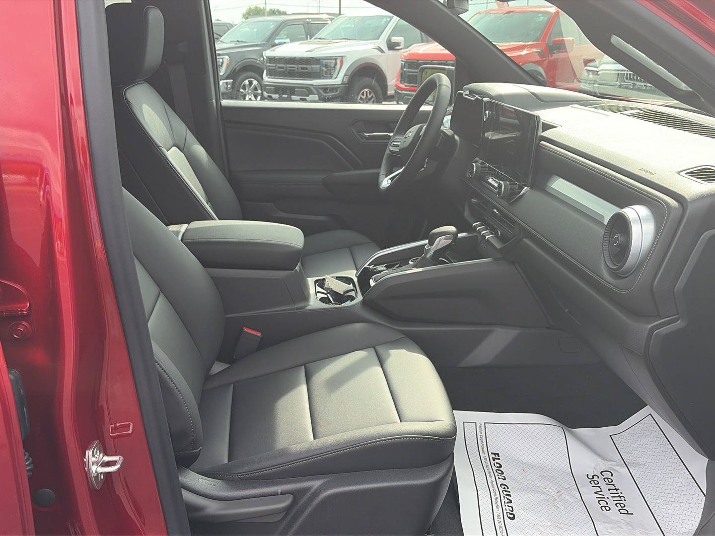 New 2026 Chevrolet Colorado LT w/ LT Convenience Package AWD/4WD image 17