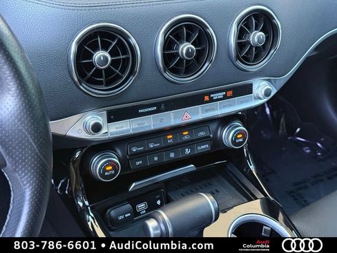 Used 2022 Kia Stinger GT-Line RWD image 29