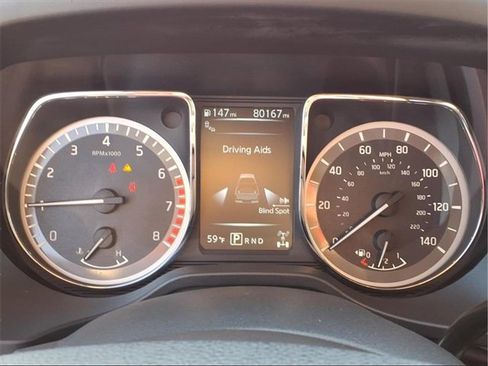 Used 2018 Nissan Titan PRO-4X image 15