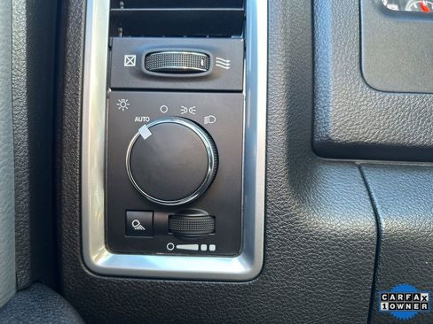 Used 2024 RAM 1500 Classic SLT image 14