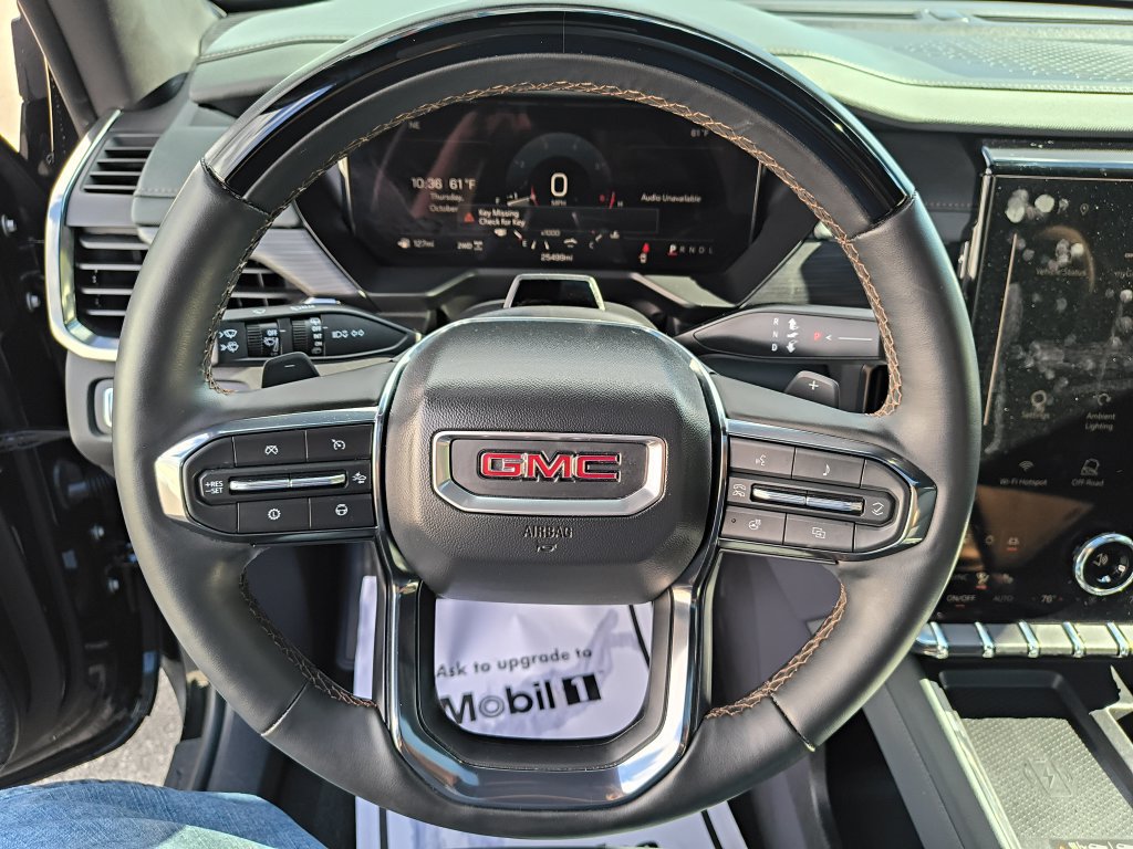 Used 2025 GMC Acadia AT4 w/ Super Cruise Package AWD/4WD image 14