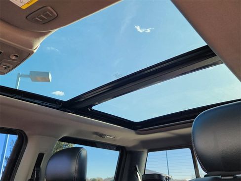 Used 2017 Ford F350 Lariat w/ Lariat Ultimate Package image 23