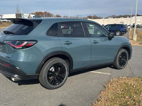 New 2026 Honda HR-V Sport image 5