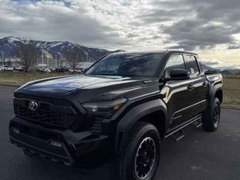 New 2025 Toyota Tacoma TRD Off-Road image 2