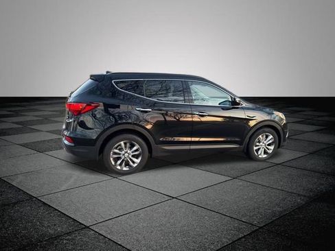 Used 2018 Hyundai Santa Fe Sport 2.0T image 9