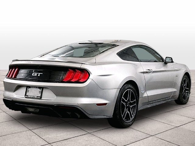 Used 2018 Ford Mustang GT RWD image 11