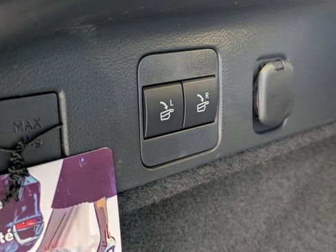 Used 2025 Lexus RX 350 w/ Convenience Package image 30