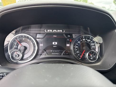 Used 2022 RAM 1500 Lone Star RWD image 17