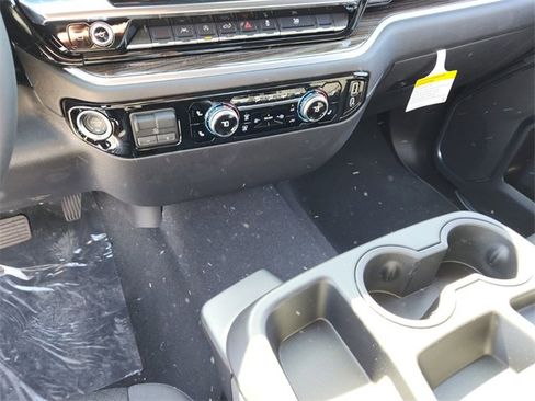 New 2026 GMC Sierra 1500 Elevation image 6