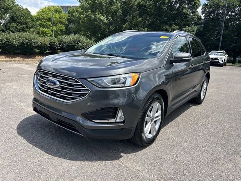 Used 2020 Ford Edge SEL w/ Convenience Package AWD/4WD image 3