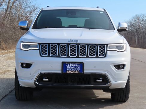 Certified 2019 Jeep Grand Cherokee Overland image 15