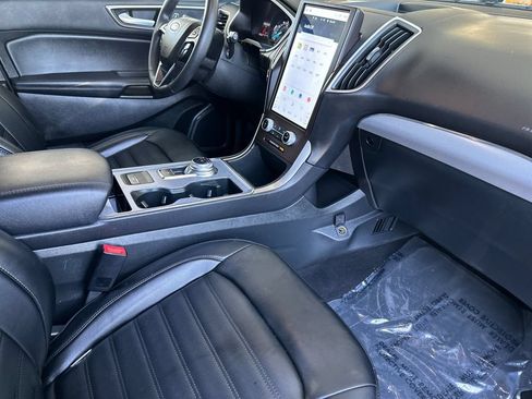 Certified 2021 Ford Edge SEL w/ Convenience Package FWD image 15
