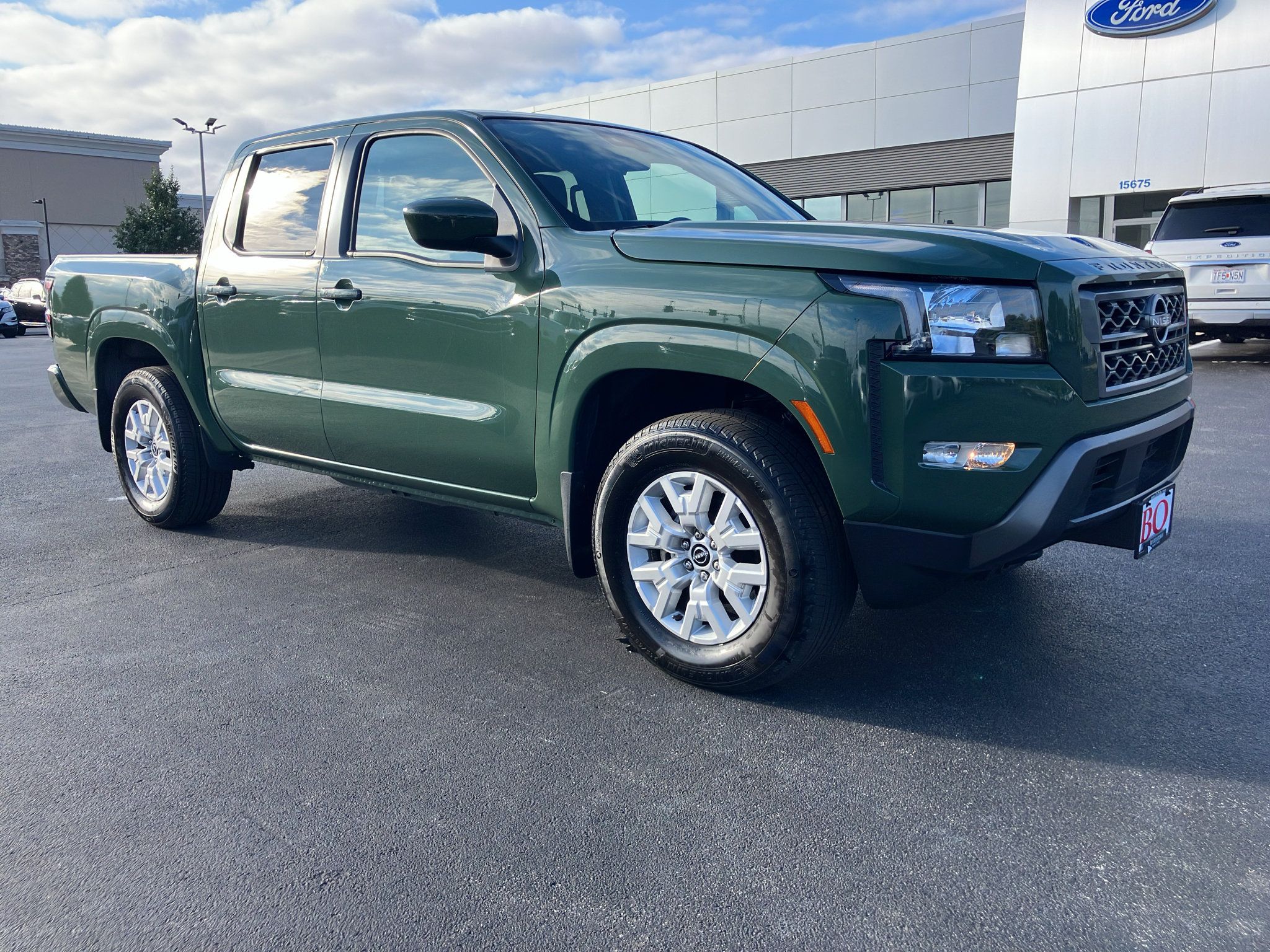 Used 2022 Nissan Frontier SV AWD/4WD image 10