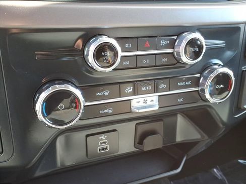 Certified 2025 Ford F150 XLT w/ Equipment Group 301A Standard image 18