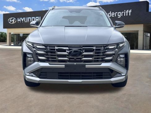 Used 2025 Hyundai Tucson Limited image 3