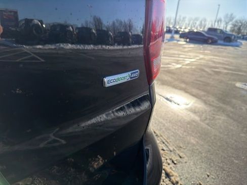 Used 2019 Ford Explorer XLT image 8