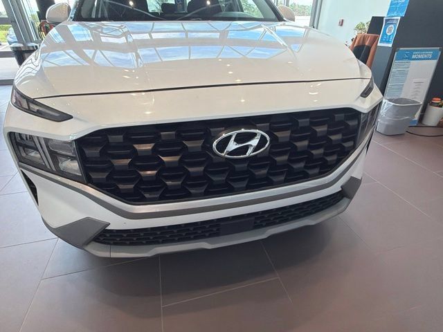Used 2021 Hyundai Santa Fe SE w/ Cargo Package FWD image 5