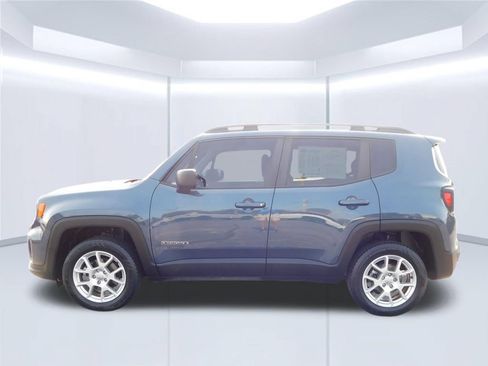 Used 2023 Jeep Renegade Latitude w/ Premium Group AWD/4WD image 6
