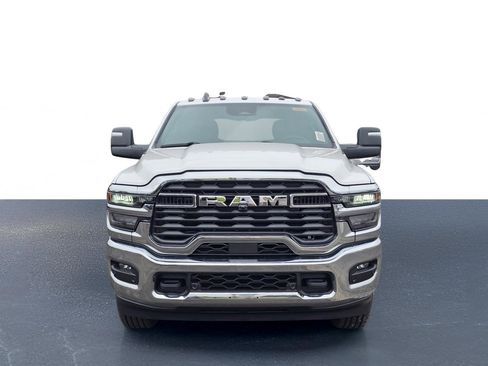 New 2026 RAM 2500 Tradesman AWD/4WD image 2