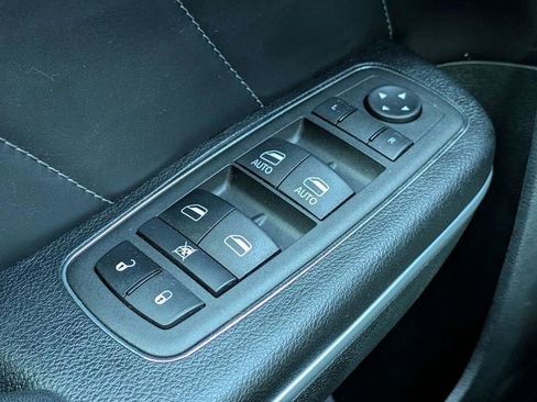Used 2022 Dodge Charger Scat Pack w/ Plus Group RWD image 24