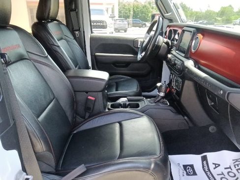 Used 2019 Jeep Wrangler Rubicon AWD/4WD image 31