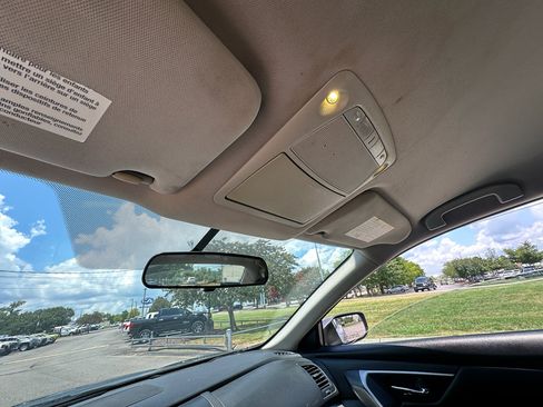 Used 2018 Nissan Altima 2.5 S w/ S Convenience Package FWD image 25