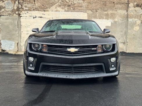 Used 2013 Chevrolet Camaro ZL1 image 11
