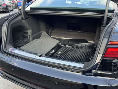 Used 2025 Audi A8 L 3.0T image 24