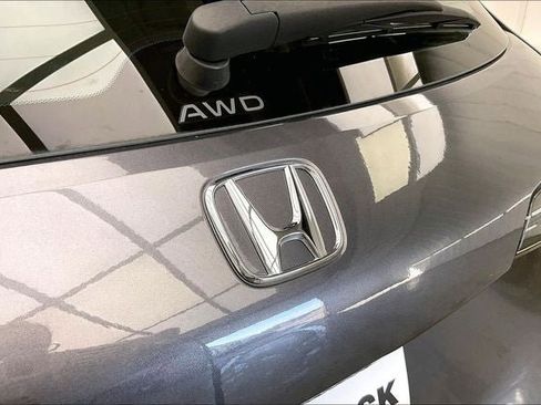 Certified 2024 Honda HR-V LX image 31