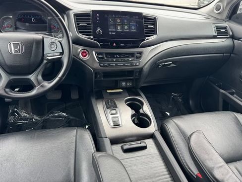 Used 2022 Honda Pilot Special Edition image 15