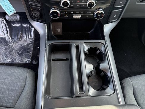 New 2026 Ford F150 XLT w/ XLT Chrome Appearance Package image 14