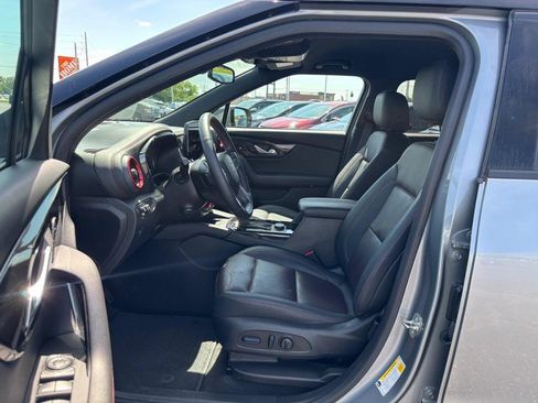 Used 2023 Chevrolet Blazer RS w/ Enhanced Convenience Package FWD image 9