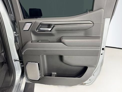 Used 2025 GMC Sierra 1500 AT4X AWD/4WD image 26