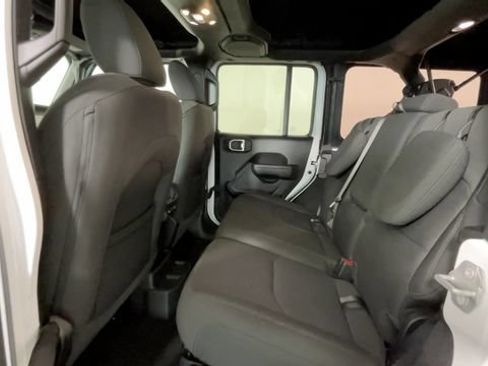Used 2023 Jeep Wrangler Unlimited w/ Cold Weather Group AWD/4WD image 17