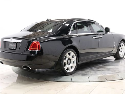 Used 2010 Rolls-Royce Ghost RWD image 70