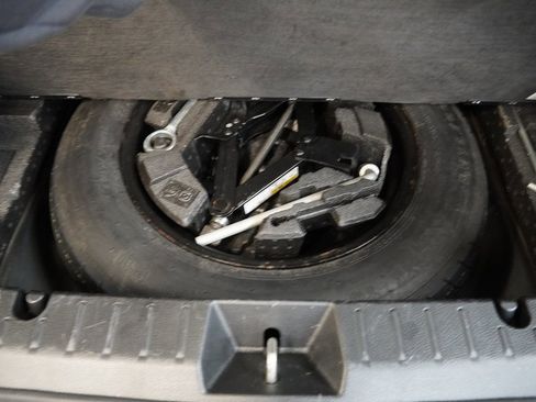 Used 2016 Subaru Crosstrek 2.0i Limited image 12